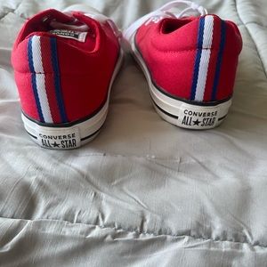 Red kids Converse.